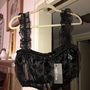 Pretty little thing crop tank